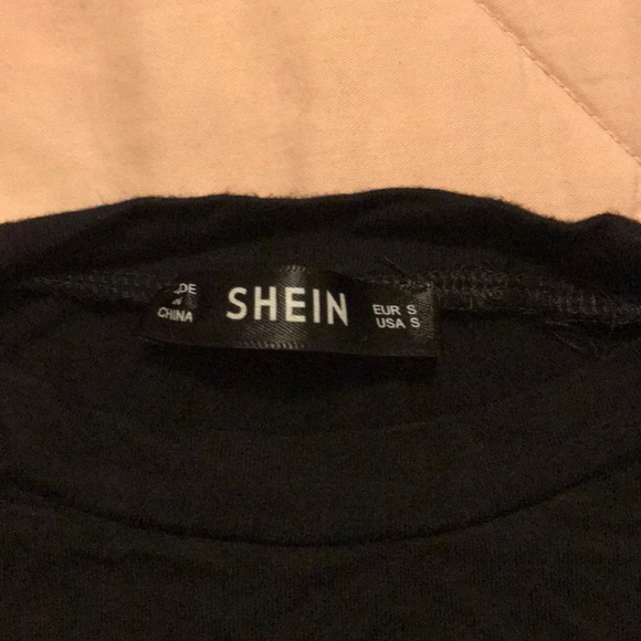 Crop top - Picture 2 of 5